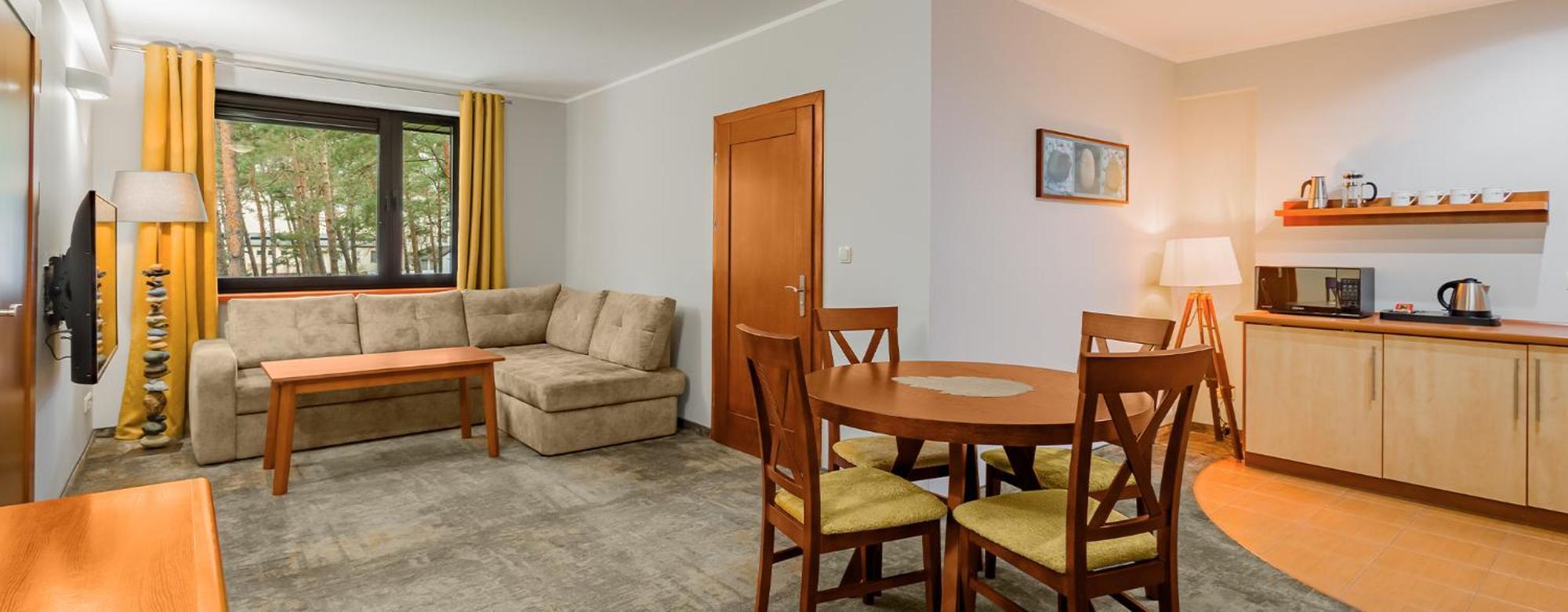Columbus Hotel Rowy  Eksteriør billede